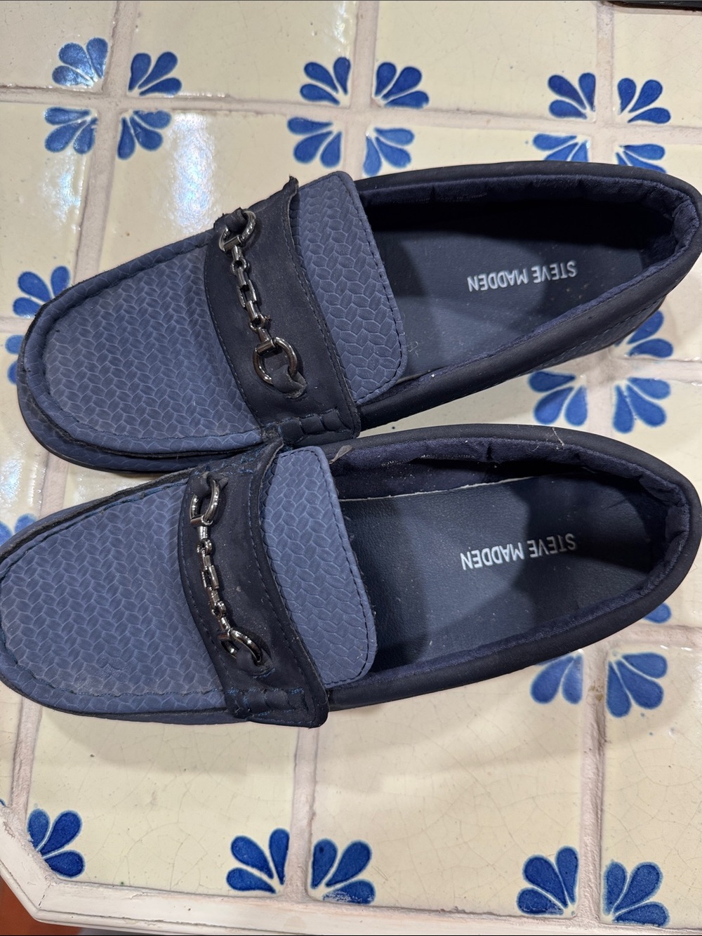 Steve Madden Boys Navy Chain-Trim Loafers